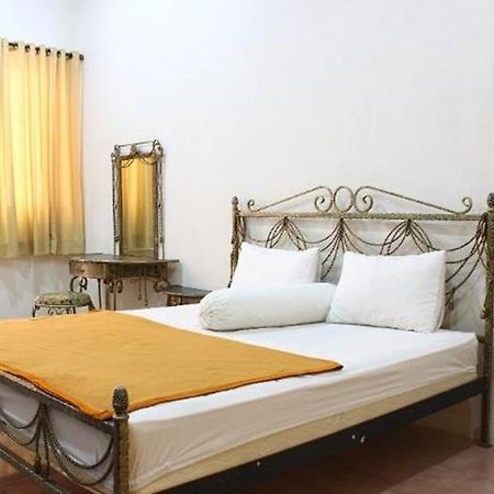 Ruang Tidur At Dpalma Bogor Otel Dış mekan fotoğraf