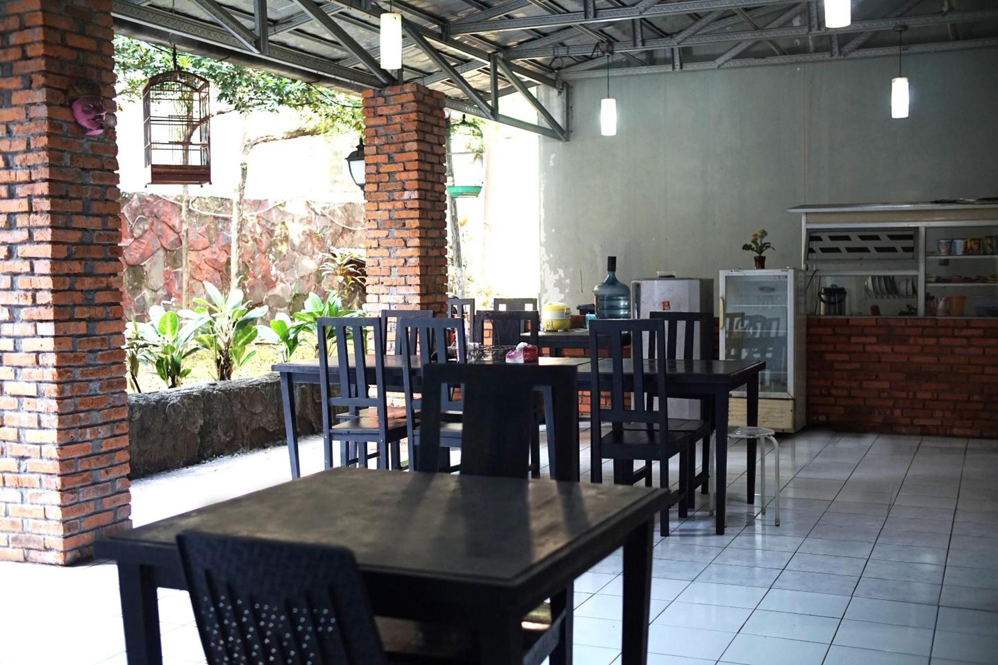 Ruang Tidur At Dpalma Bogor Otel Dış mekan fotoğraf